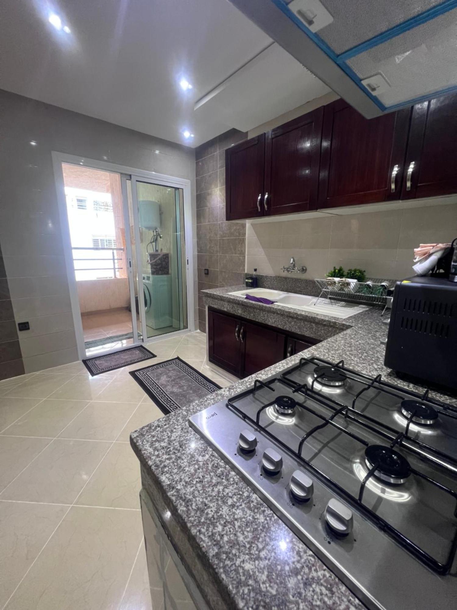 Luxury Center Town Apartment Kénitra Exteriör bild